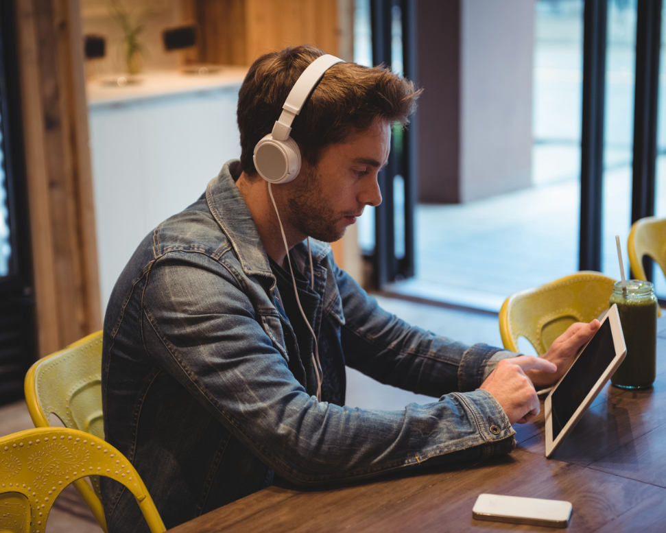 LumiQ Guide Earn CPE Credits Through Audio Learning