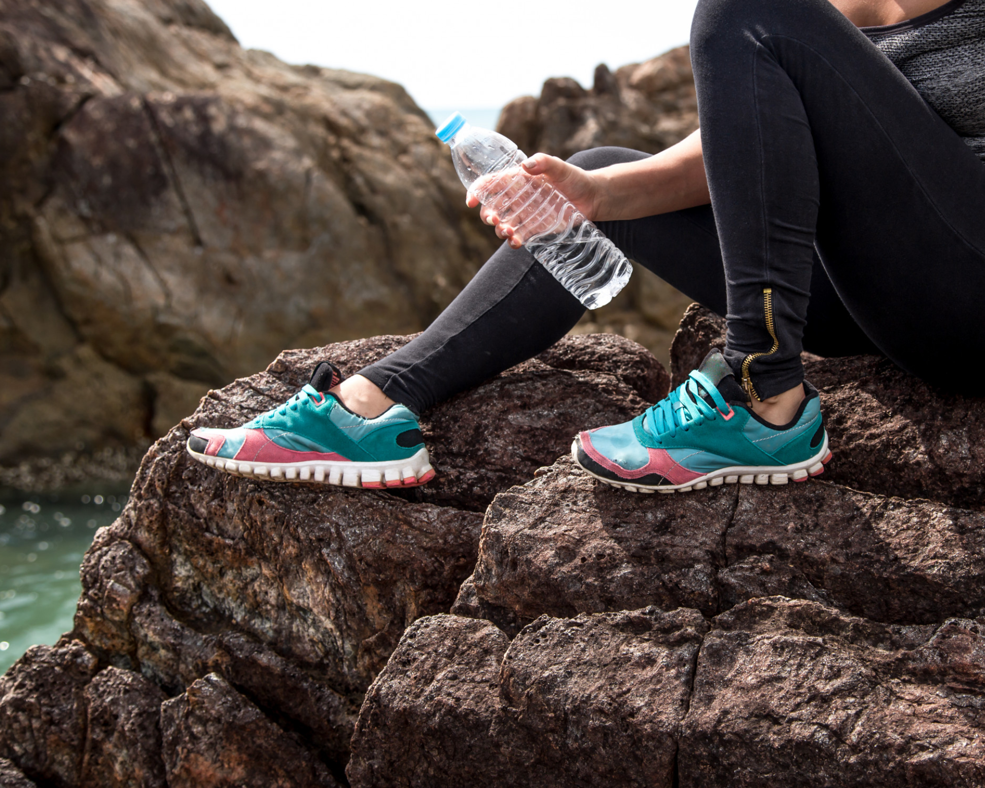 Peak Footwear Review: Top Athletic Shoes for Performance and Comfort