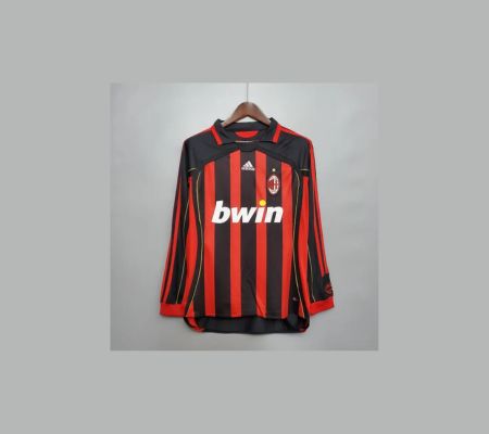AC Milan 2006-07 Retro Kit | ModernMavenLiving